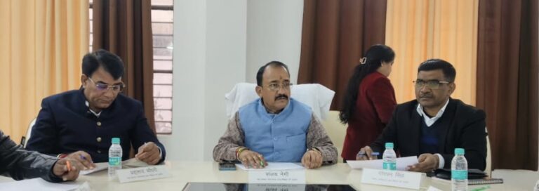 Hearing :- अन्य पिछड़ा वर्ग आयोग के अध्यक्ष नेगी ने विभिन्न प्रकरणों पर सुनवाई की